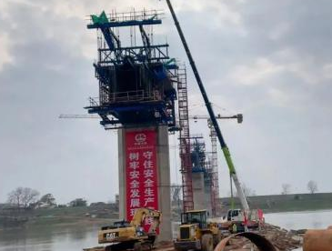 螺旋千斤頂參與余江區跨信江大橋橋梁頂升重任